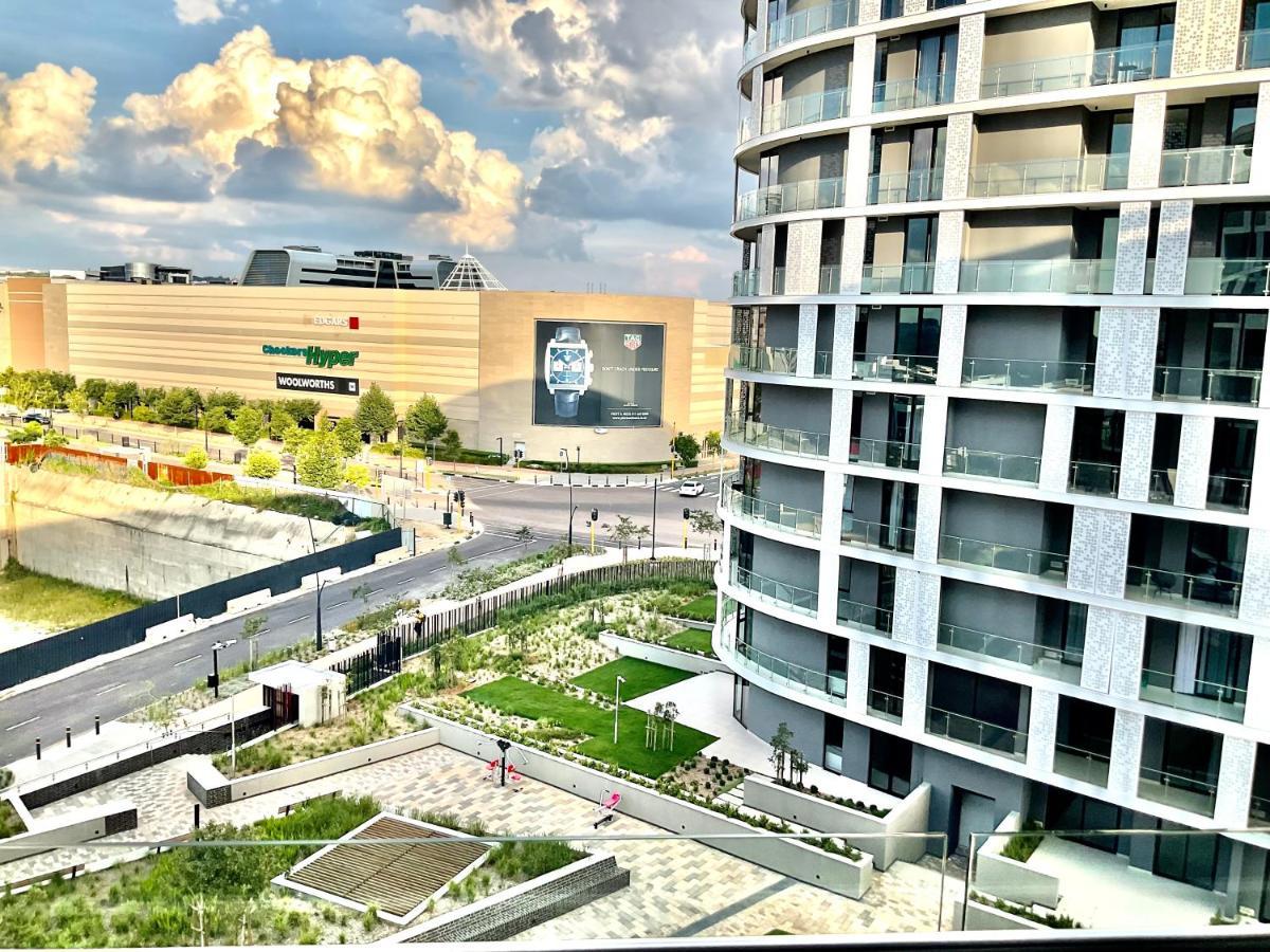 5 Star Elegant Apartments, Ellipse, Waterfall City, Midrand, Johannesburg Экстерьер фото